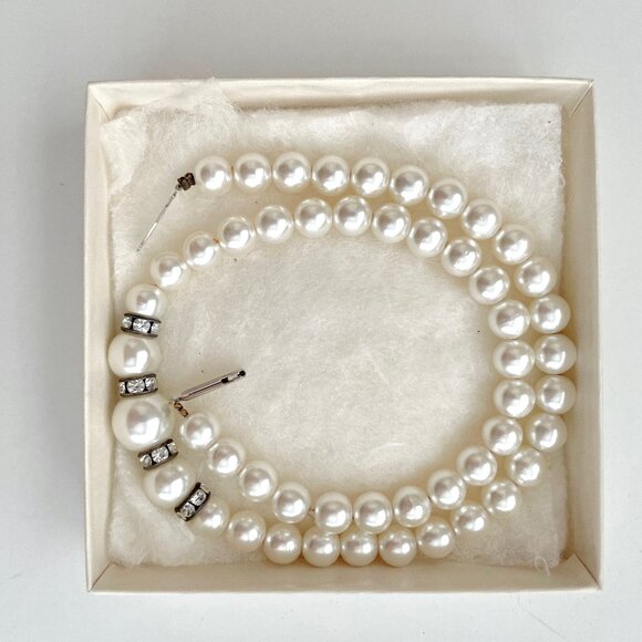 Faux Graduated Pearl 15" Choker Style Necklace Rhinestone Stainless Steel Thread - Picture 2 of 11